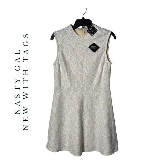 1854. NASTY GAL ALL LACE WITH LINER MINI LENGTH DRESS WHITE/BEIGE IN COLOR SZ MD - Picture 1 of 10
